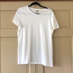 Banana republic white tee